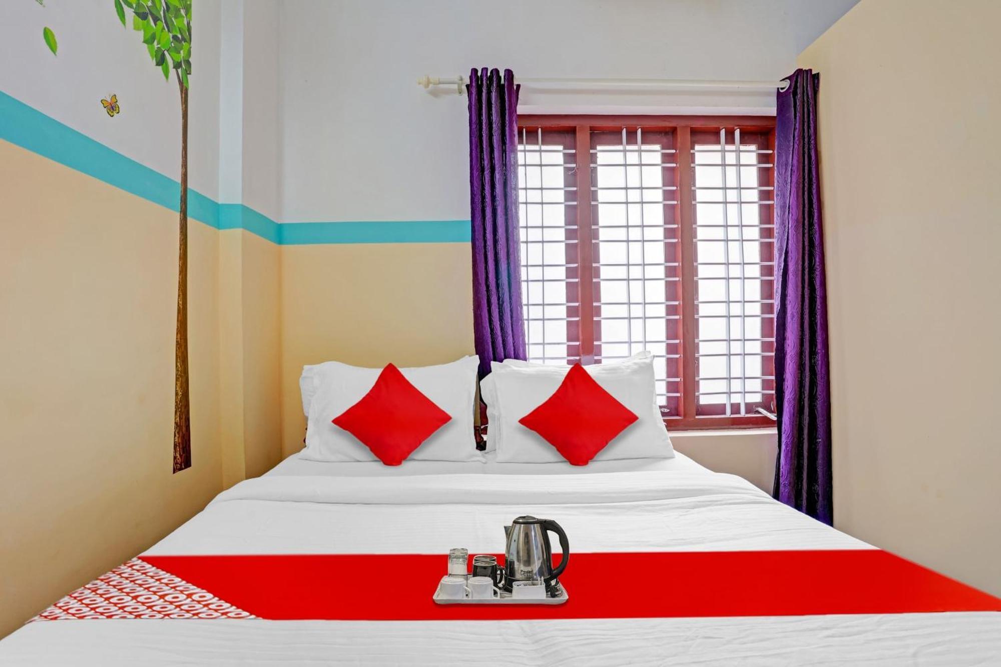 Hotel Spot On The New View Regency Thiruvananthapuram Exterior foto