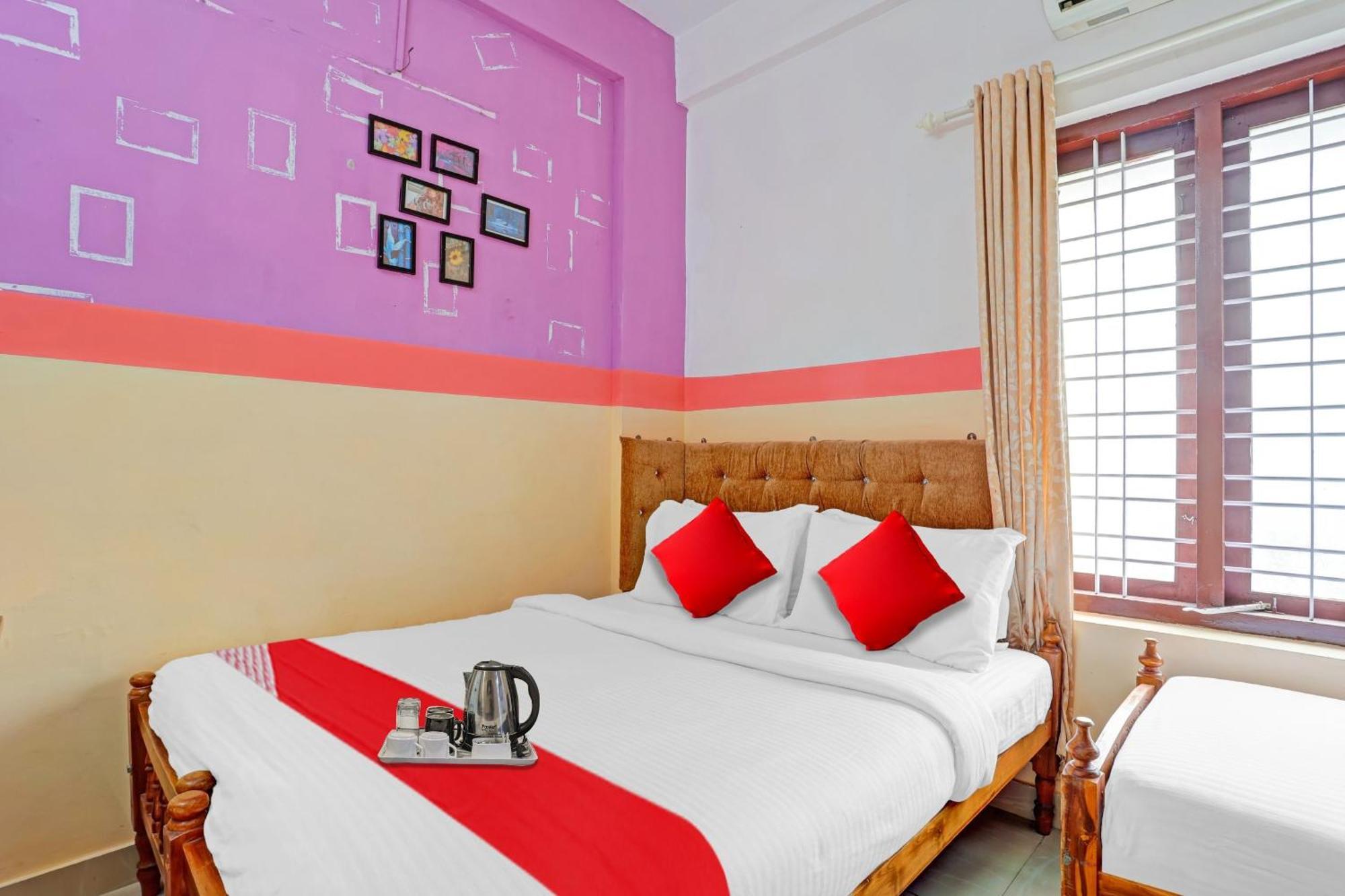 Hotel Spot On The New View Regency Thiruvananthapuram Exterior foto