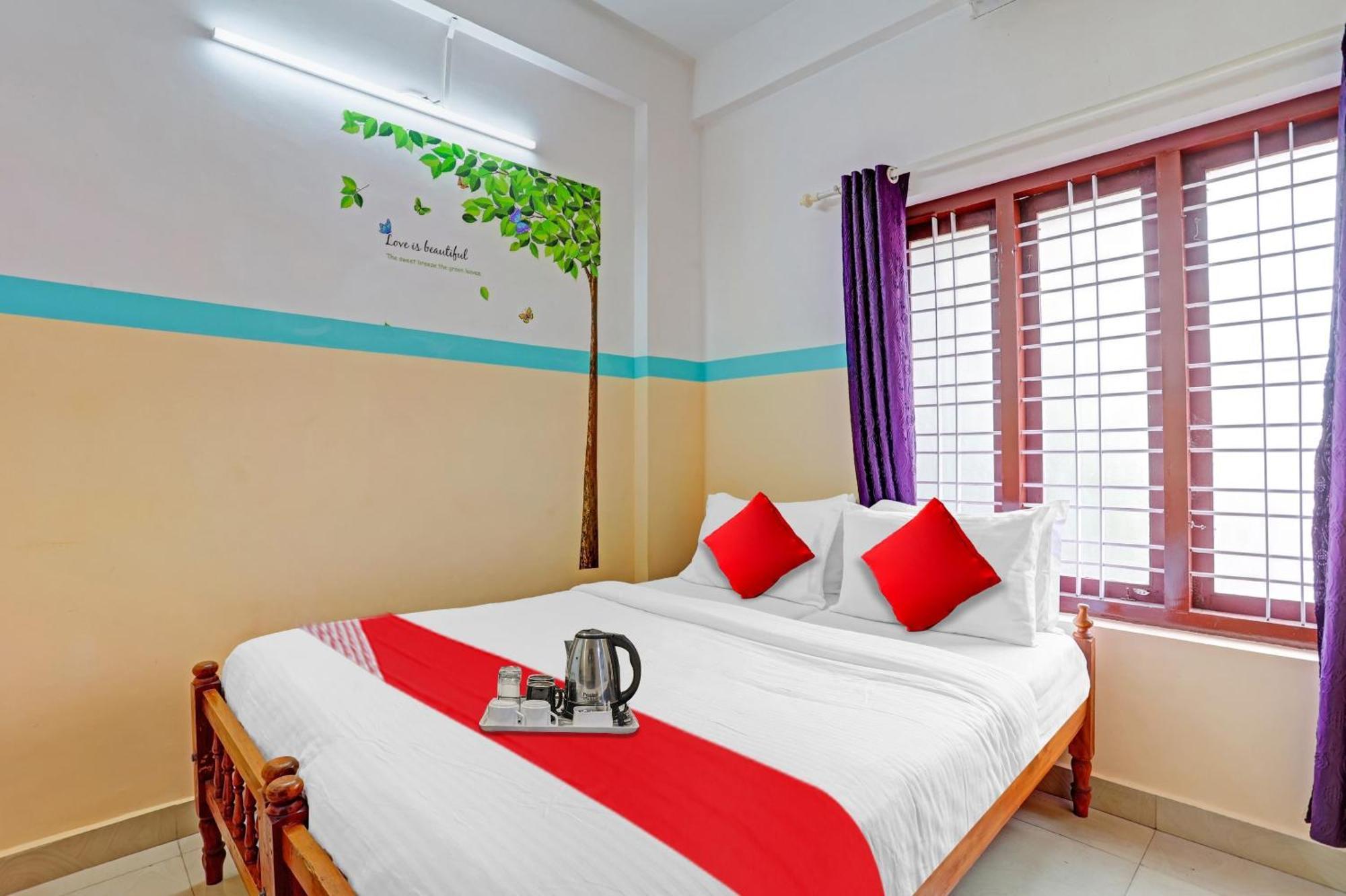 Hotel Spot On The New View Regency Thiruvananthapuram Exterior foto