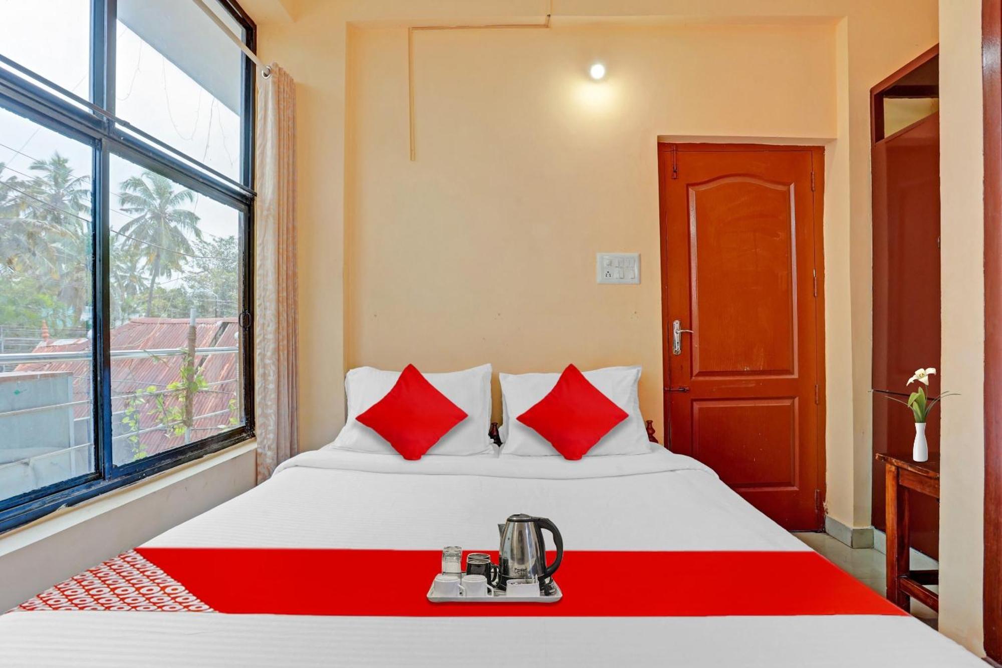 Hotel Spot On The New View Regency Thiruvananthapuram Exterior foto