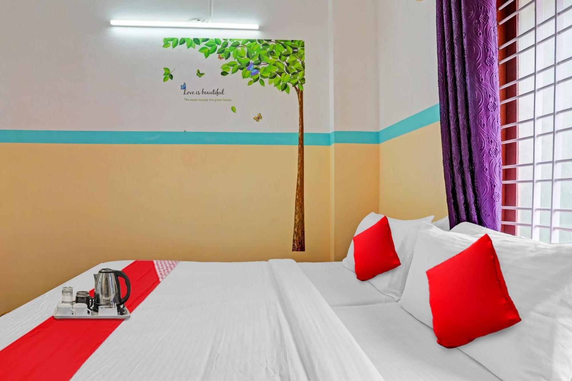 Hotel Spot On The New View Regency Thiruvananthapuram Exterior foto