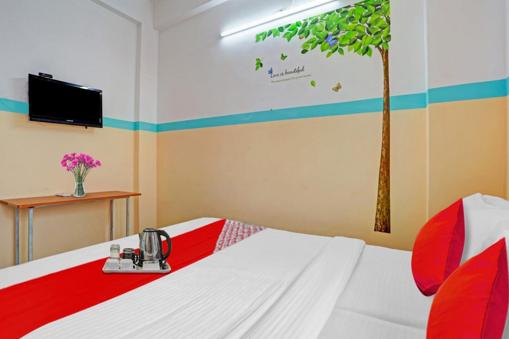 Hotel Spot On The New View Regency Thiruvananthapuram Exterior foto